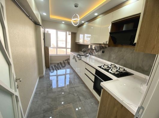 ETİMESGUT SÜVARİ MAH CADDE YAKINI KATTA 3+1 FULL YAPILI FIRSAT
